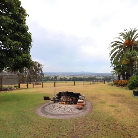 Newmerella Snowy River Homestead מראה חיצוני תמונה