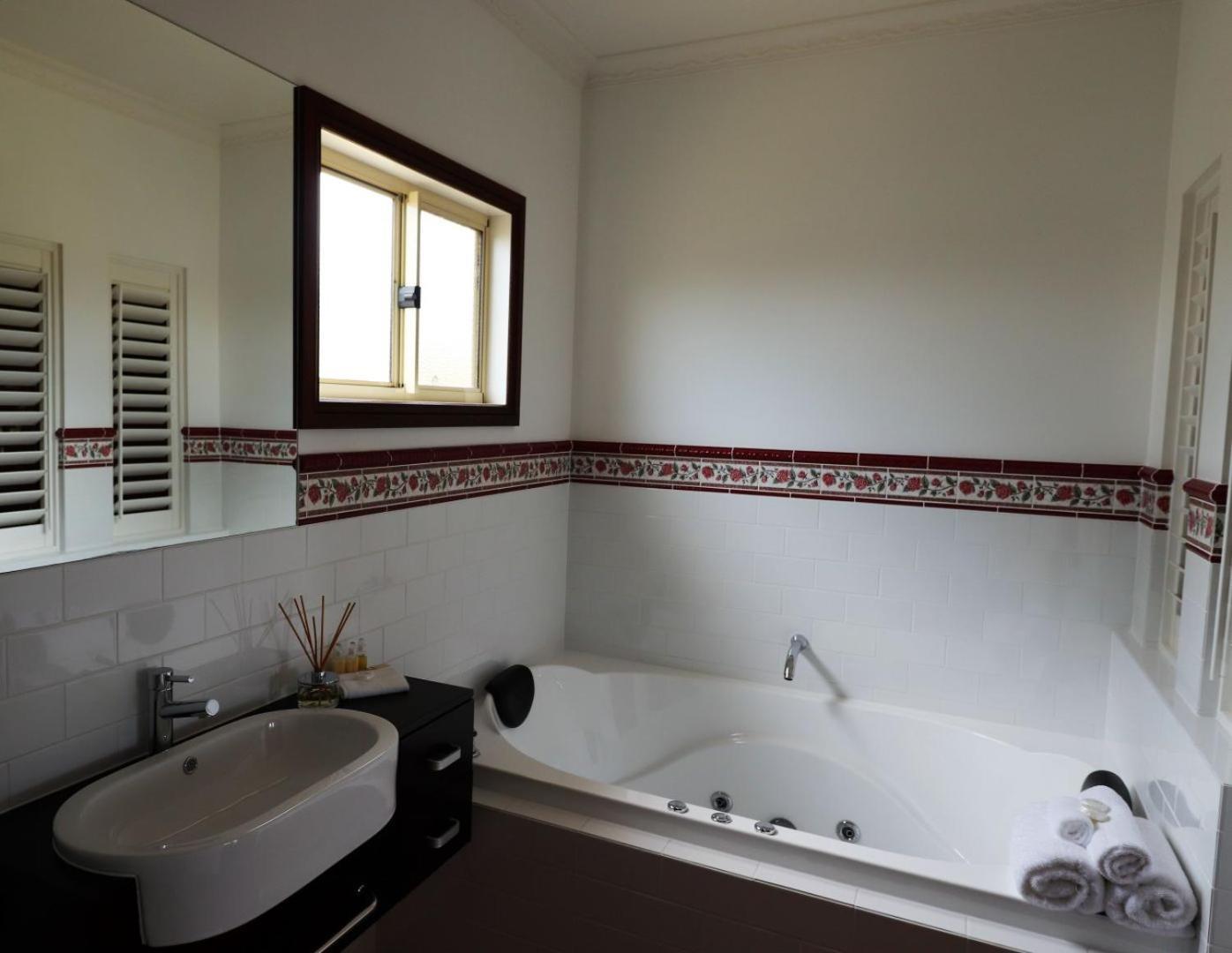 Newmerella Snowy River Homestead מראה חיצוני תמונה
